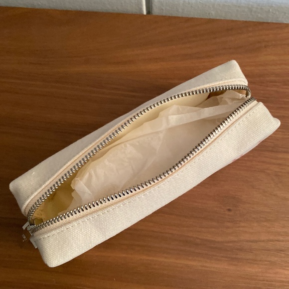 IT Cosmetics x Ana Jaks Makeup Bag Beautiful Together Small Canvas Zip Pouch - Picture 8 of 8